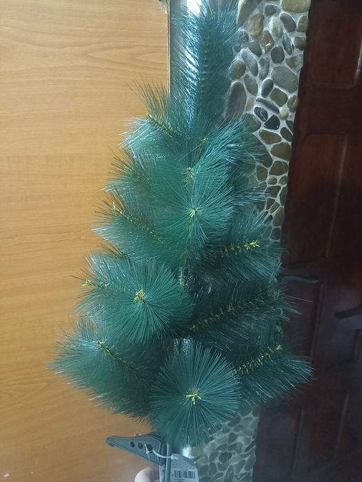 Vând brăduț artificial