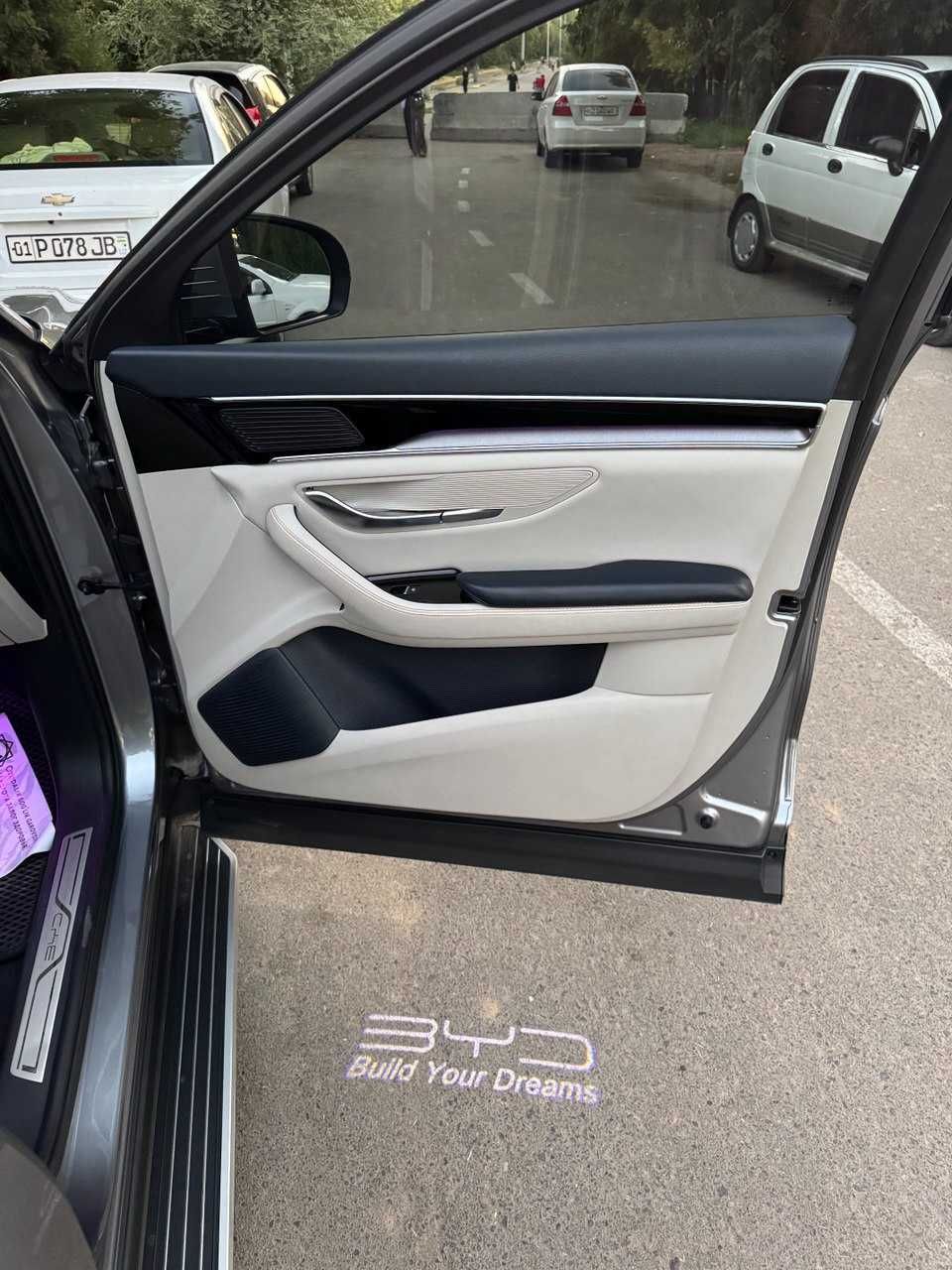 Продам BYD Song Plus Gibrid гибрид 2 позиция  DM-i