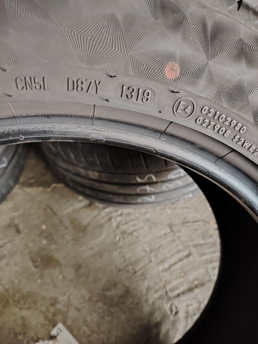 225/55 R18 Continental Premium Contact6 de vară
