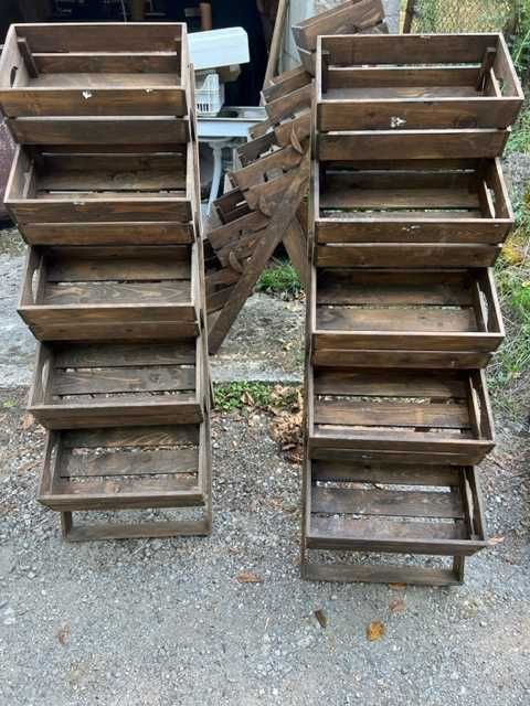 Стелажи касетки за плод и зеленчук