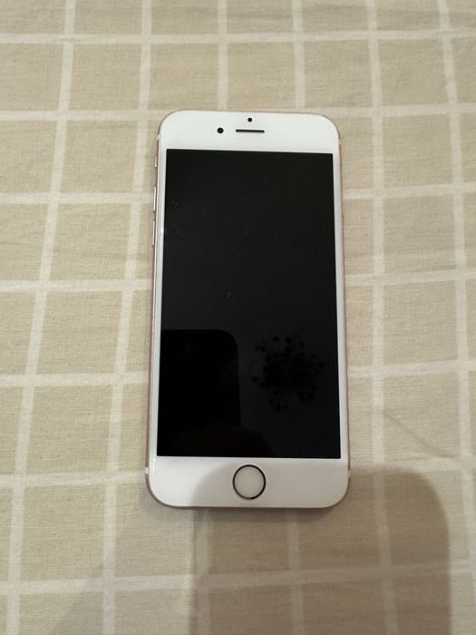 Iphone 6 s culoare roz (pentru piese) fara icloude