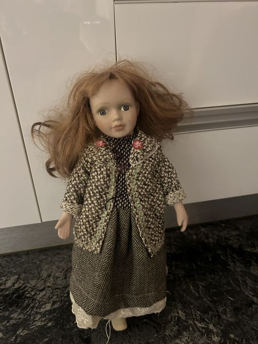 Papusa Annabelle din ceramica