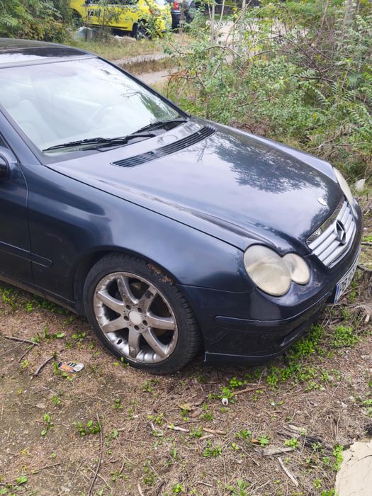 mercedes c220 автоматик