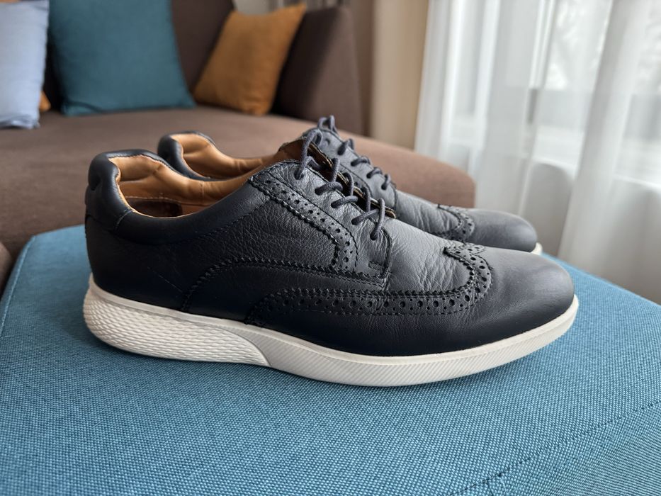 Елегантни мъжки обувки Massimo Dutti от естествена кожа