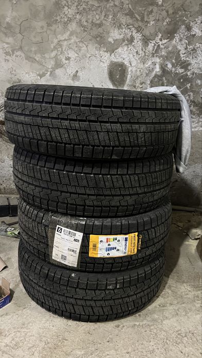 235/65/17 лепучка новая резина без пробега.