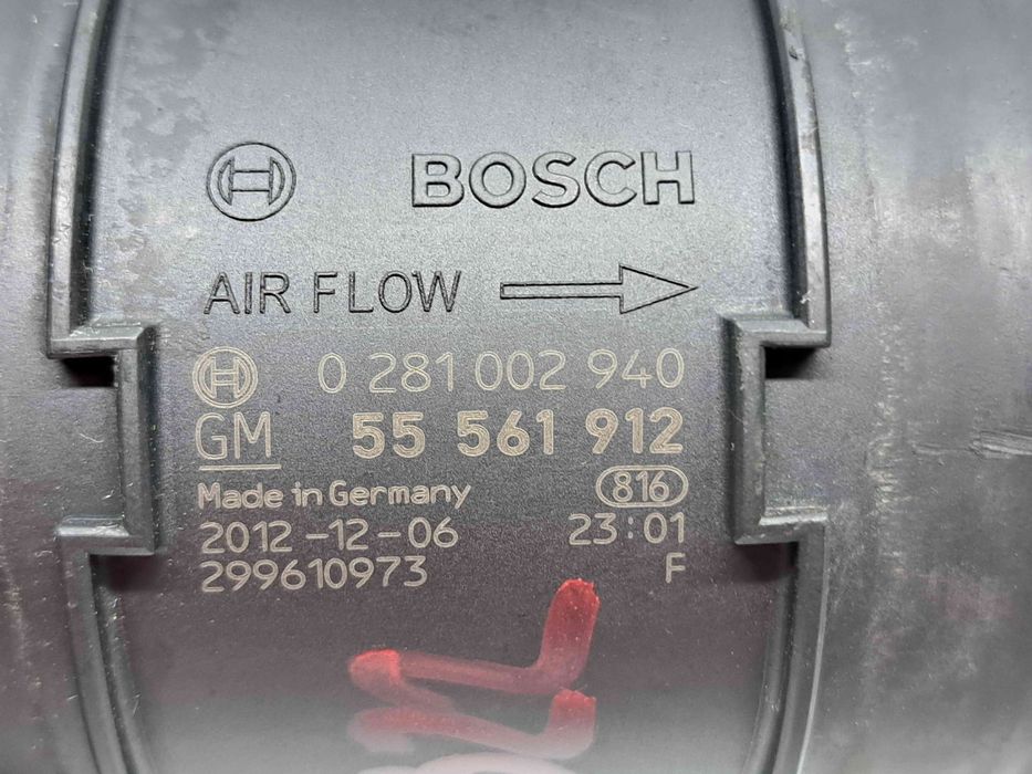 Debitmetru aer  Opel Astra J [Fabr 2009-2015] 55561912 1.7 A17DTS 96KW