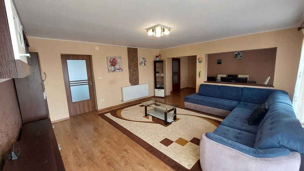 Casă cu 6 camere,teren de 550mp și teren 600 mp proiect și autorizație