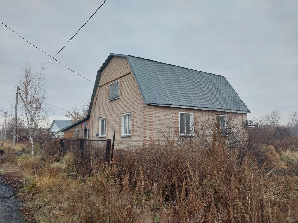 Продам хороший дом вместе с мебелью