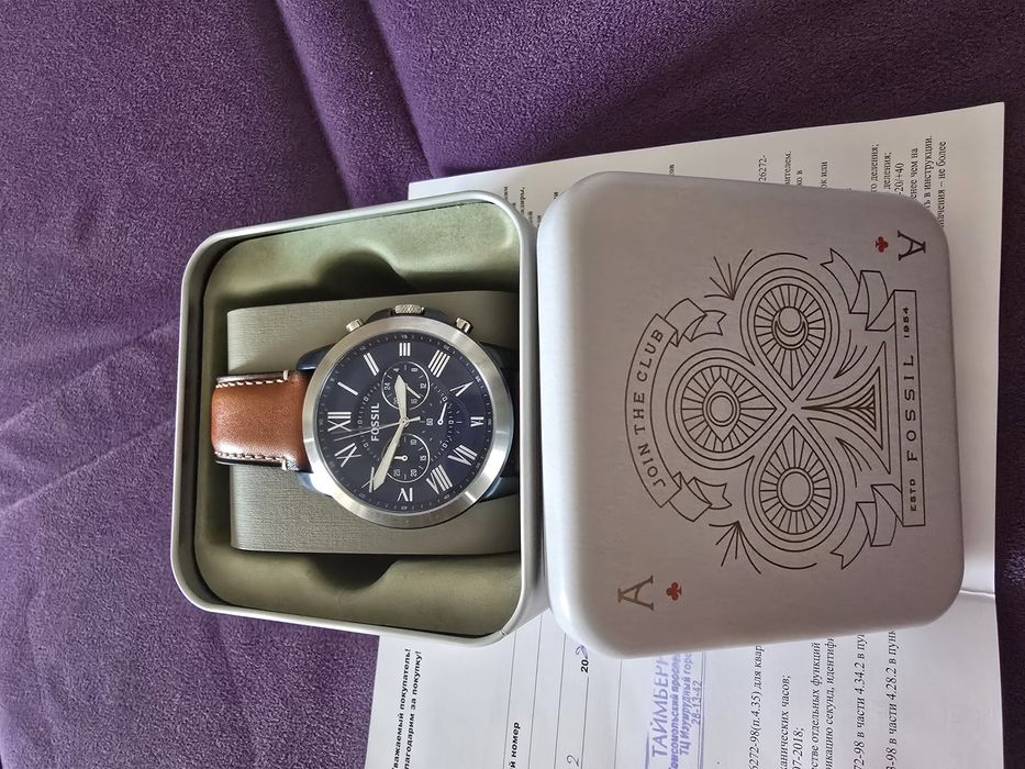 Продам наручные часы FOSSIL оригинал
