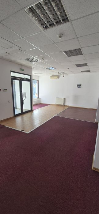 Spatiu comercial str Calafat 100 mp