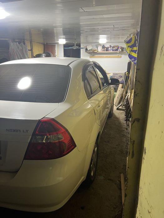 Нексия 3 в хорошом состаяние торг уместин 1 хозяин