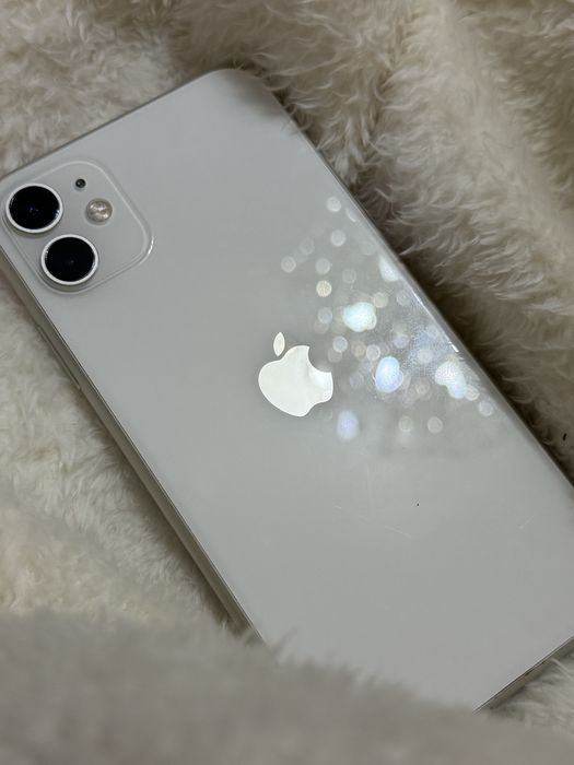Iphone 11 продается 64гб
