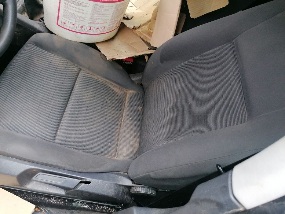 Dezmembrez golf 5  1.4MPI cod motor BCA și 1.6fsi BLF