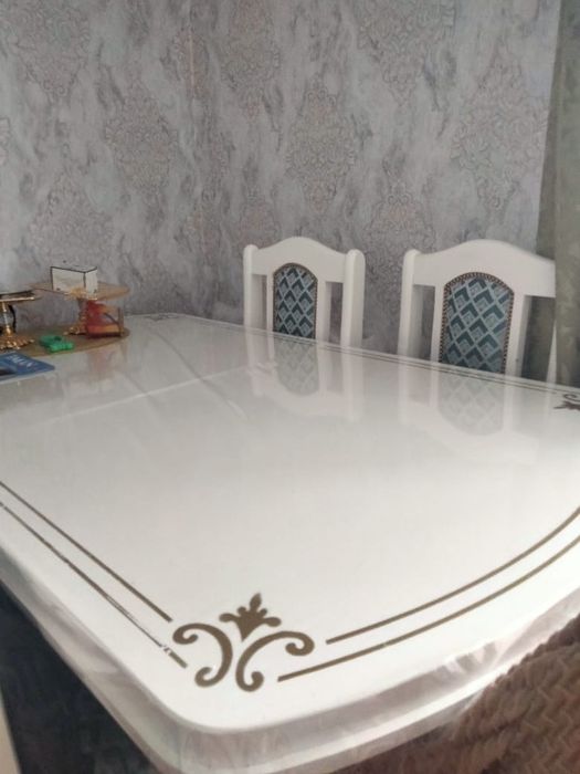 Стол гостевой,с разборными ножками