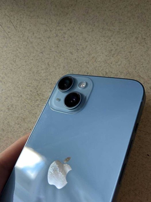 Продам iPhone 14 на 128гб,