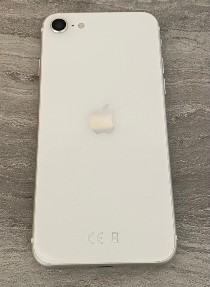 IPhone SE 2020. 64 Gb.