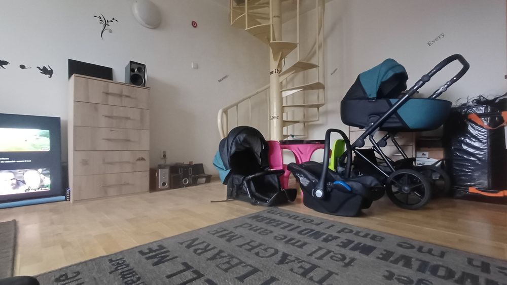 Cărucior/căruț copii 3 în 1 sport+landou+scaun auto(scoică)Testat ADAC