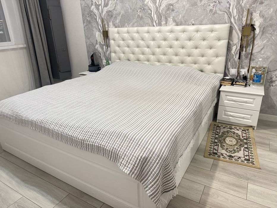 Продается диван с тумбами