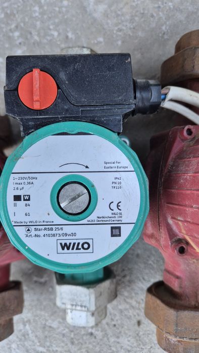 Pompe de vanzare, grandios UPS 32-70-180