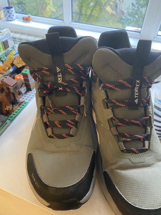 Ghete Adidas Terrex impermeabili marimea 42