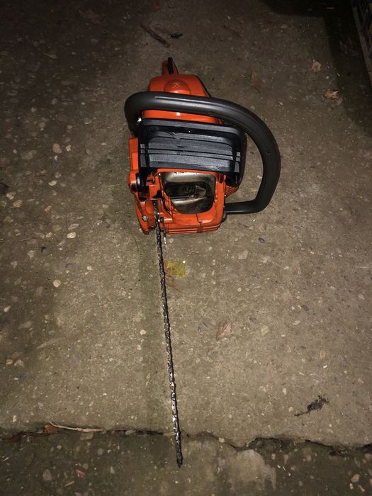 Husqvarna 236 моторен трион, резачка