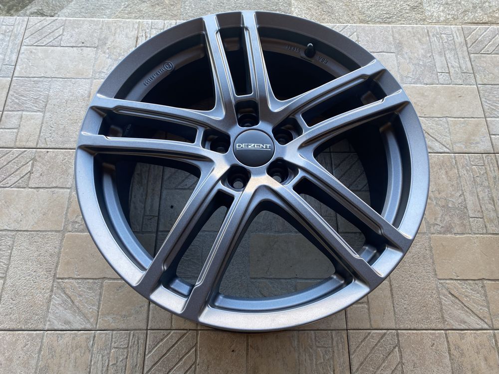 18" 5x100 Dezent TZ Graphite - Vw Skoda Subaru