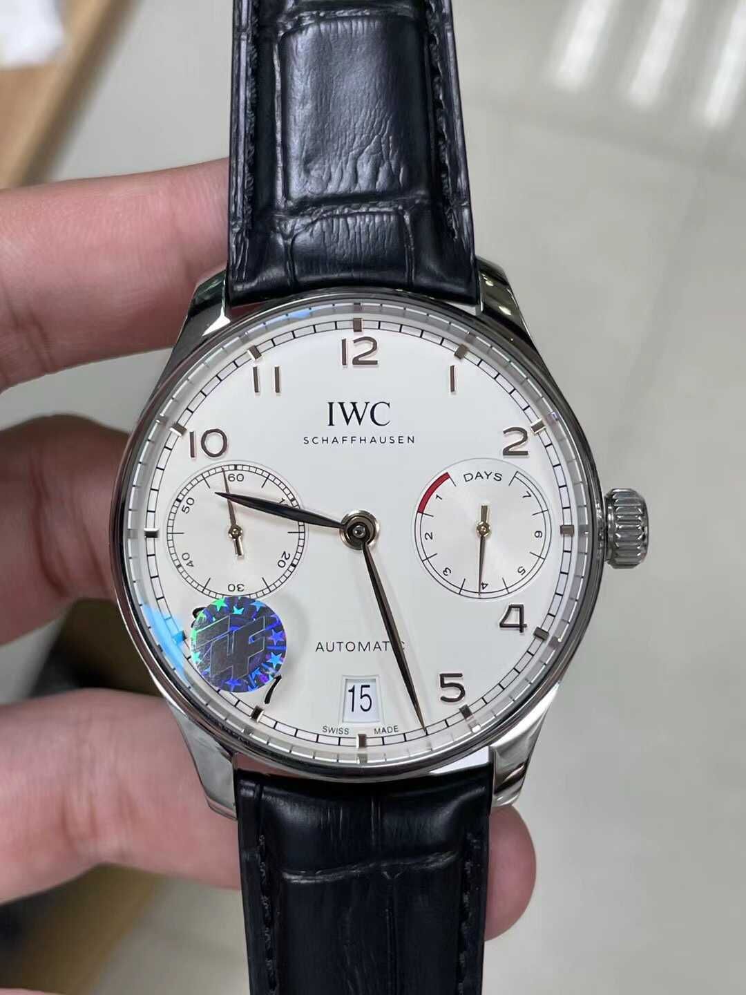 iwc schaffhausen 7 days  Часовници