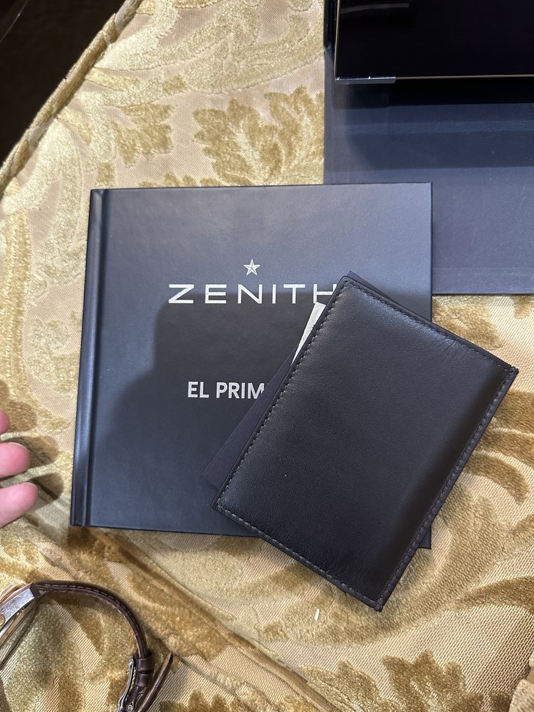 Original ZENITH el primero золото часы если интересно пишите не звонит