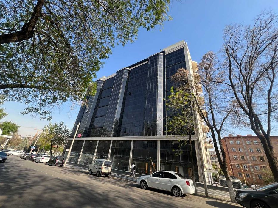 Сдается здание в аренду ул. Бабура цокольный этаж