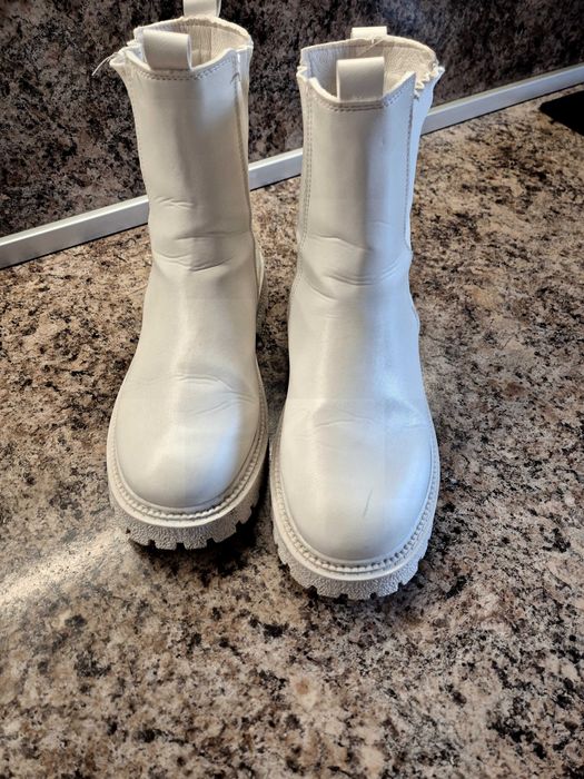 Дамски боти от еко кожа