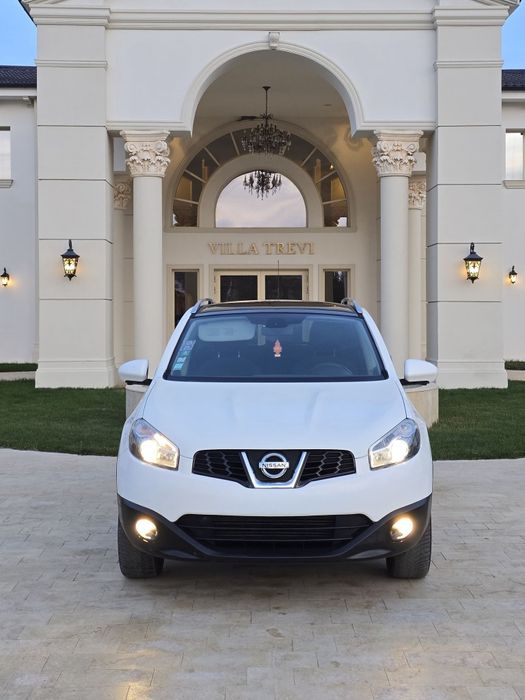 Nissan Qashqai teKna 1.5 dCi Euro5/2013/Camere360/panoramic/navi/xenon