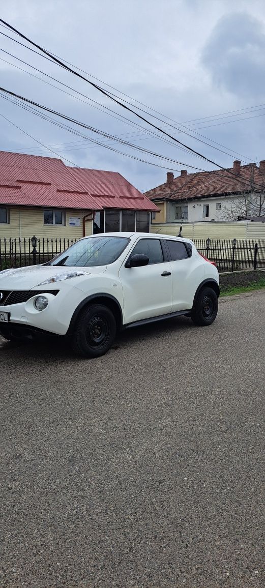 Vând Nissan Juke