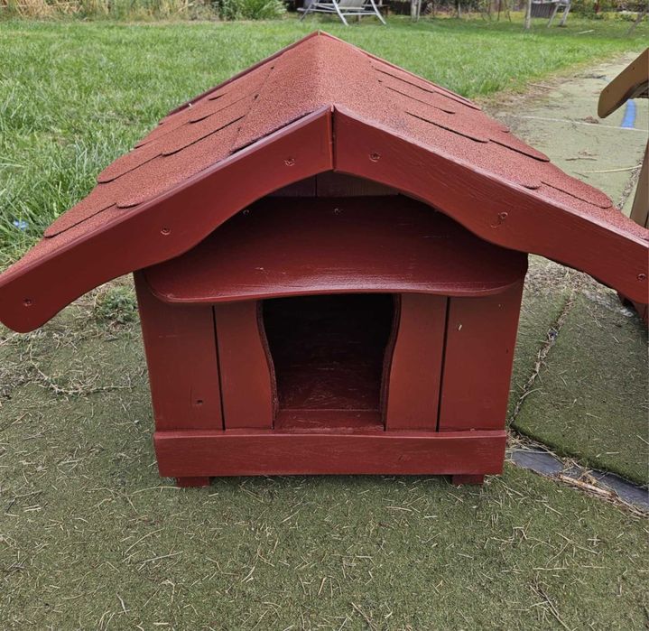 Cusca / casuta pentru caini