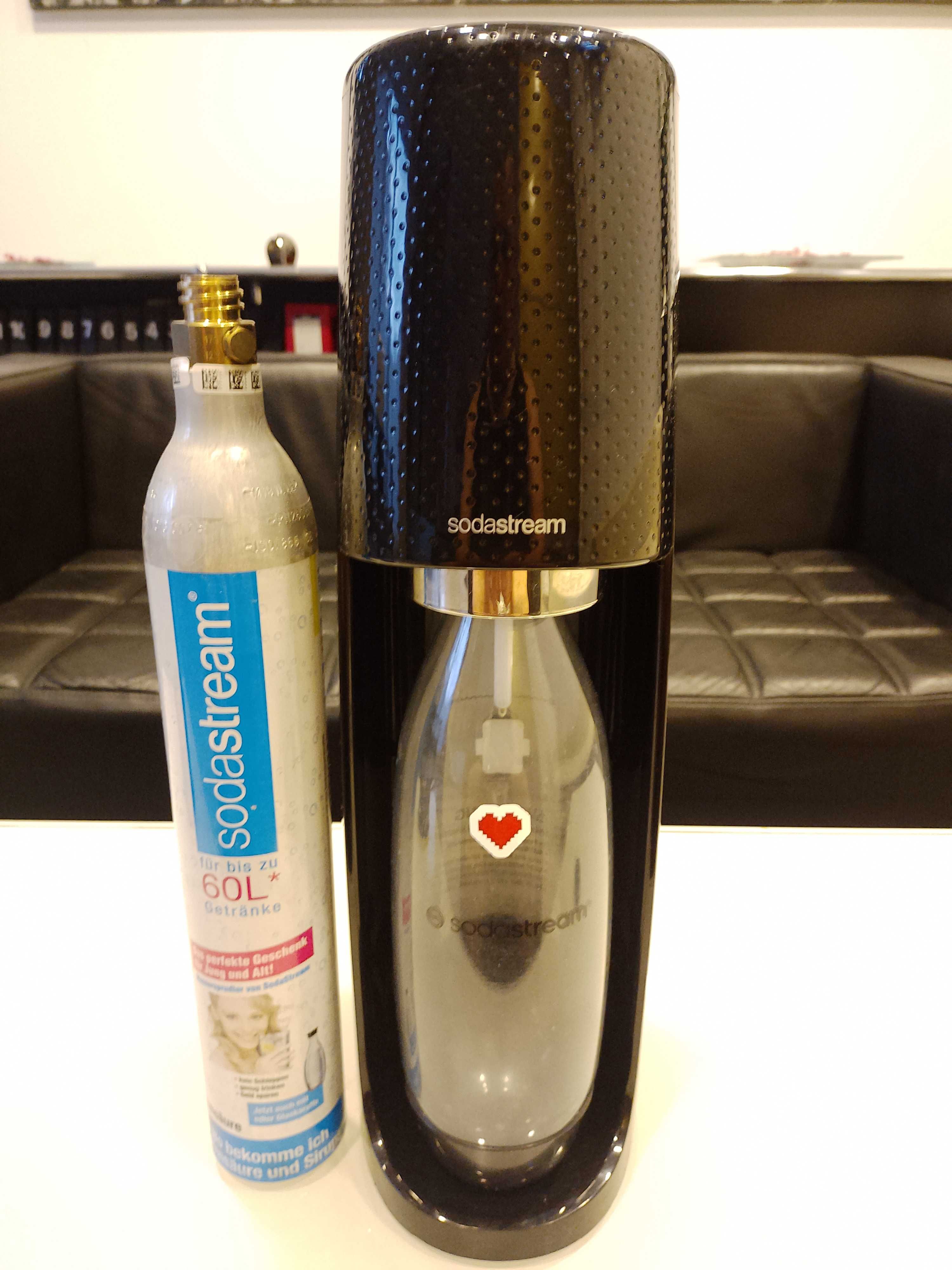 Aparat elegant sifon/bauturi carbogazoase SODASTREAM SPT - 001 + CADOU