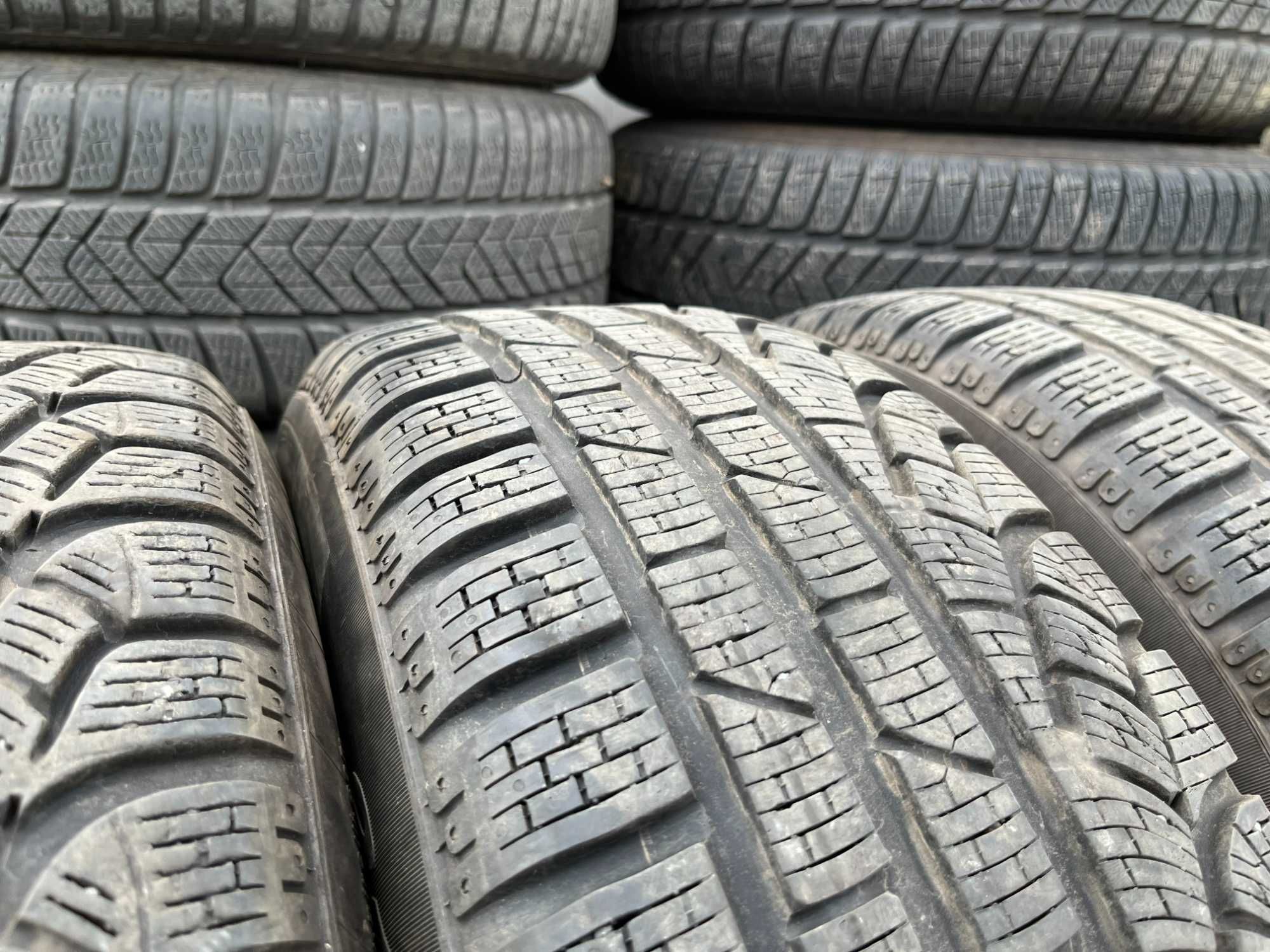 зимни Гуми PIRELLI 215/60/17 с ДОТ 28/2019