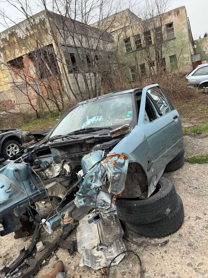 BMW/БМВ Е36 на части