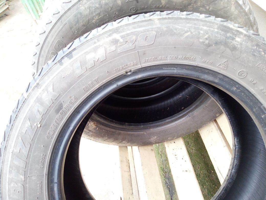 Anvelope 195/60R15