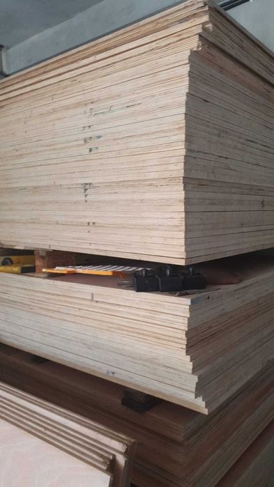 Lemn de constructie A shape si lemn stratificat de 18mm