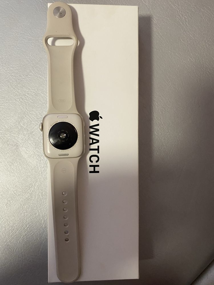 Apple Watch SE 2 (40mm, GPS)