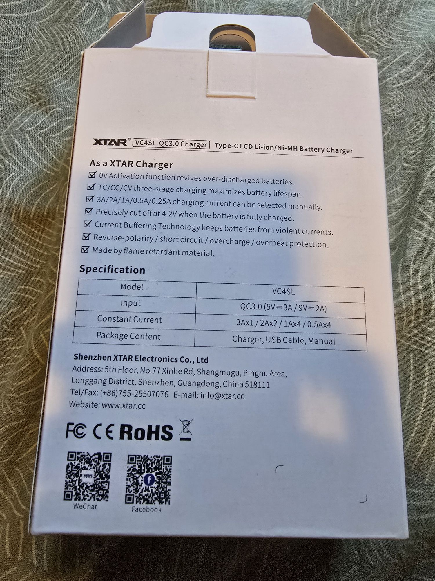 Зарядно за батерии XTAR VC4SL