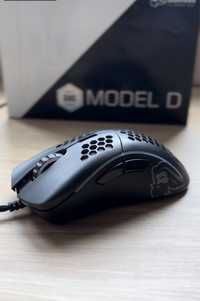 Геймърска мишка Glorious Model D (Matte Black)