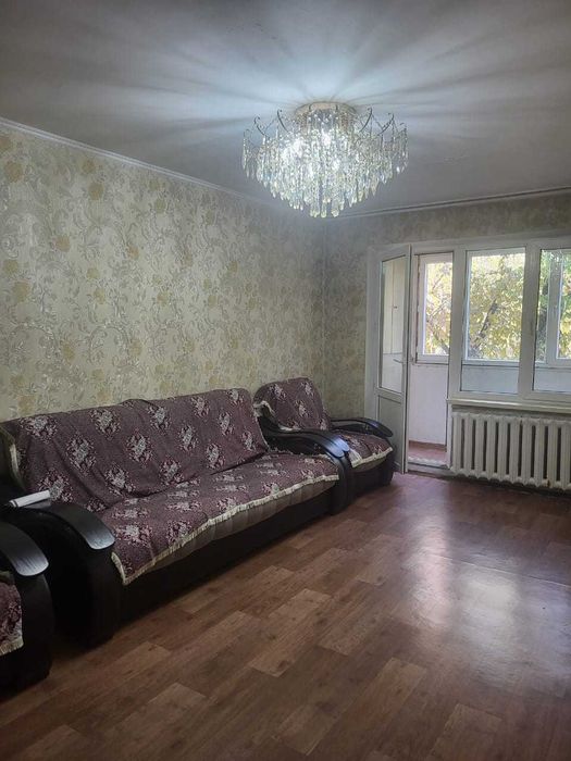 3 х комнатная квартира 150000