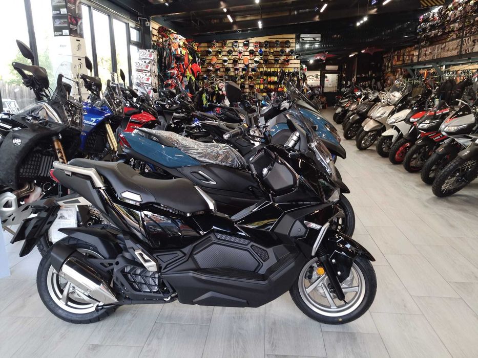 Scuter SYM ADX 125 nou-se conduce cu B-stoc EST BIKE Campina