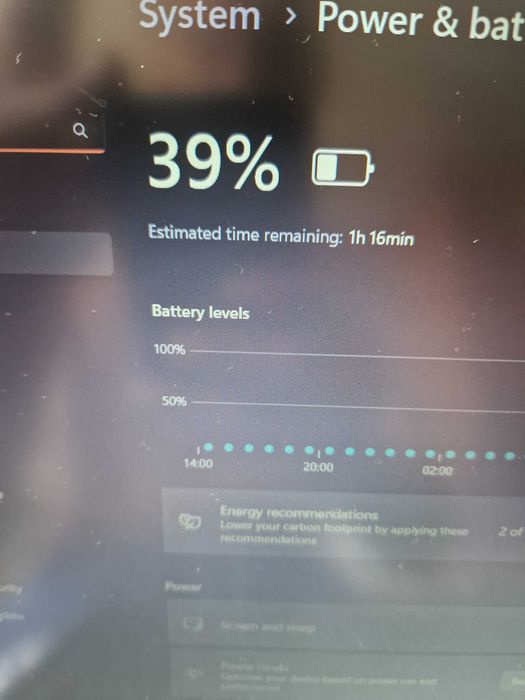 Lenovo V15 | Ryzen 5 | RX Vega 8 2GB |