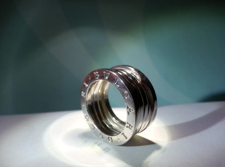 Сребърен пръстен пружина, по модел на BVLGARI