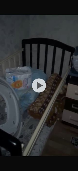 Детская кроватка