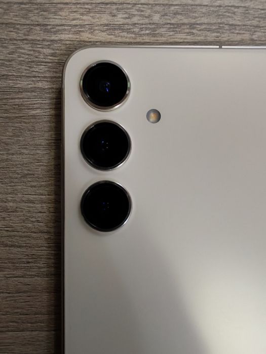 Samsung s24 plus 8/256