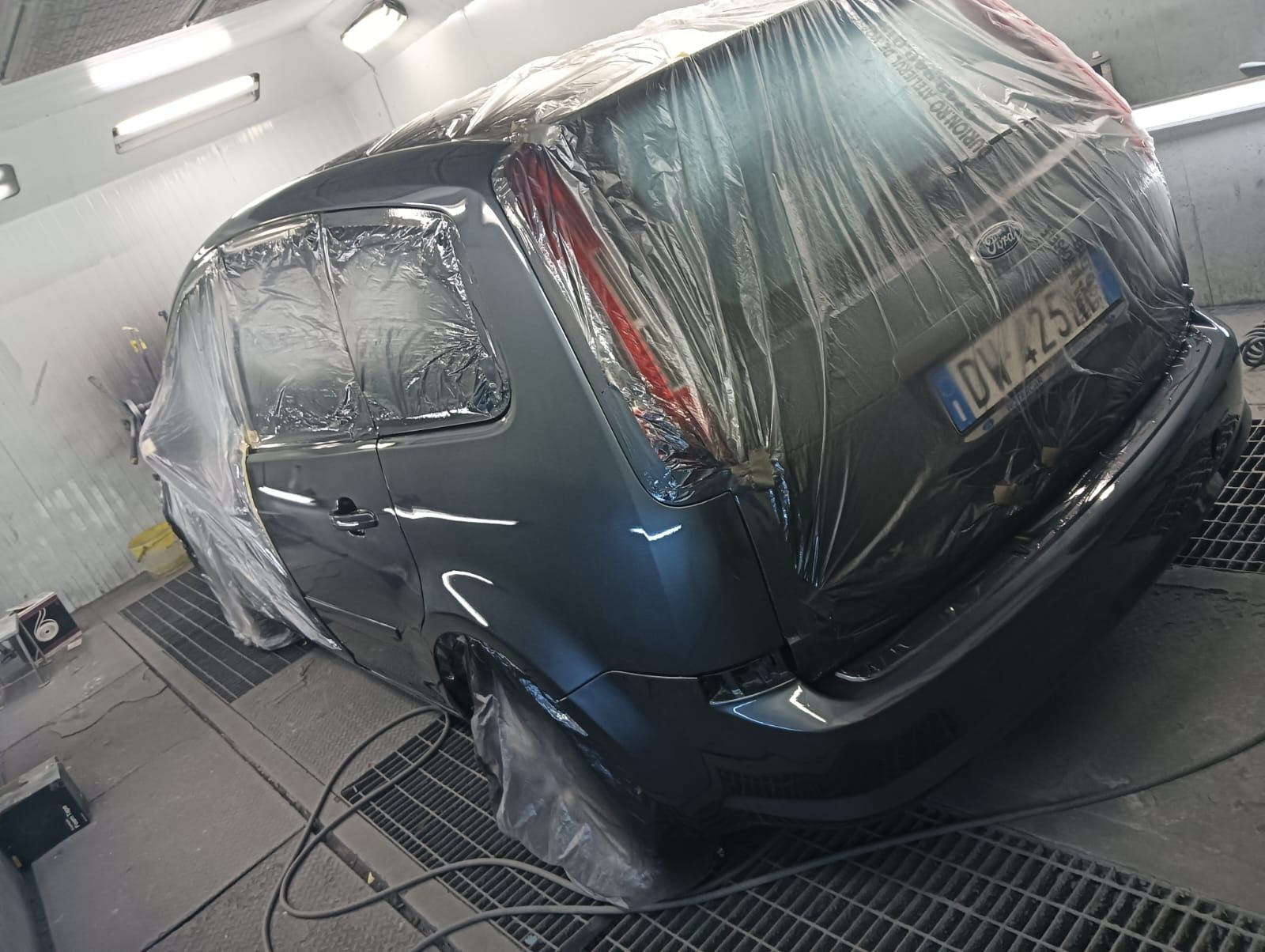 Vopsitorie auto 500lei piesa