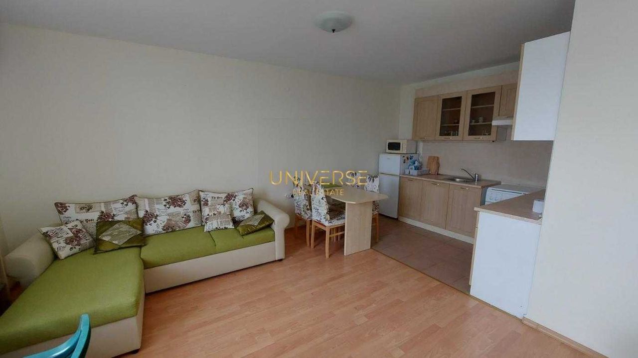 Продава се Двустаен апартамент в к.к. Слънчев бряг - 59 кв.м за 1102 €/кв.м - Снимка #1