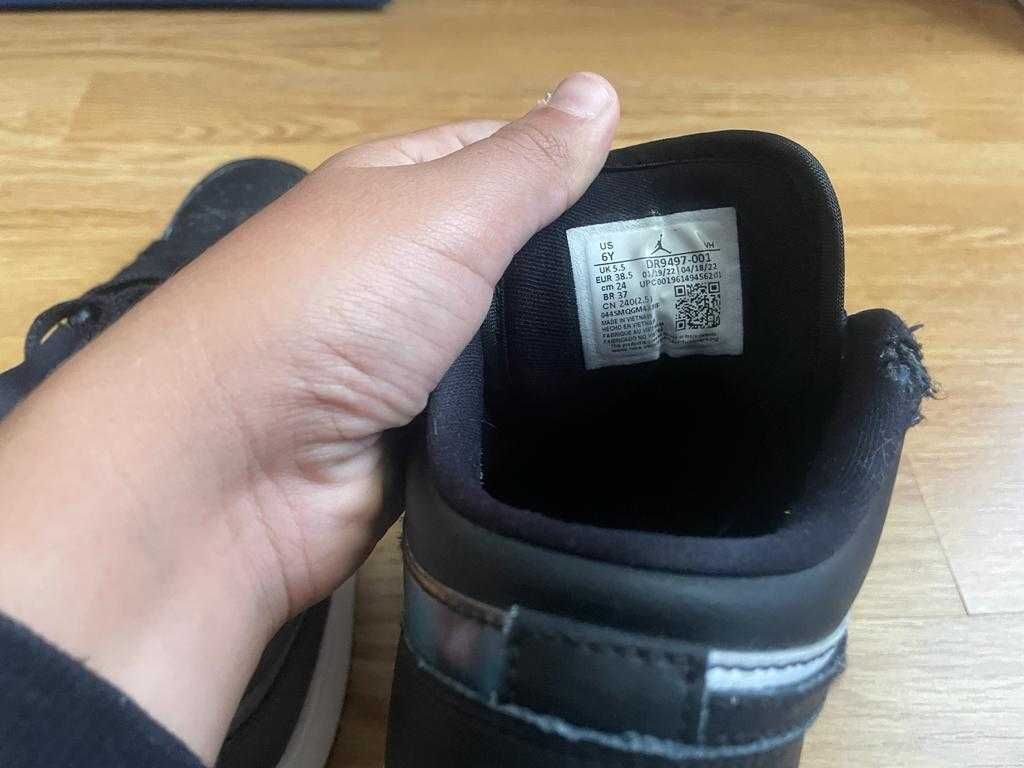 Adidasi Jordan 1 low